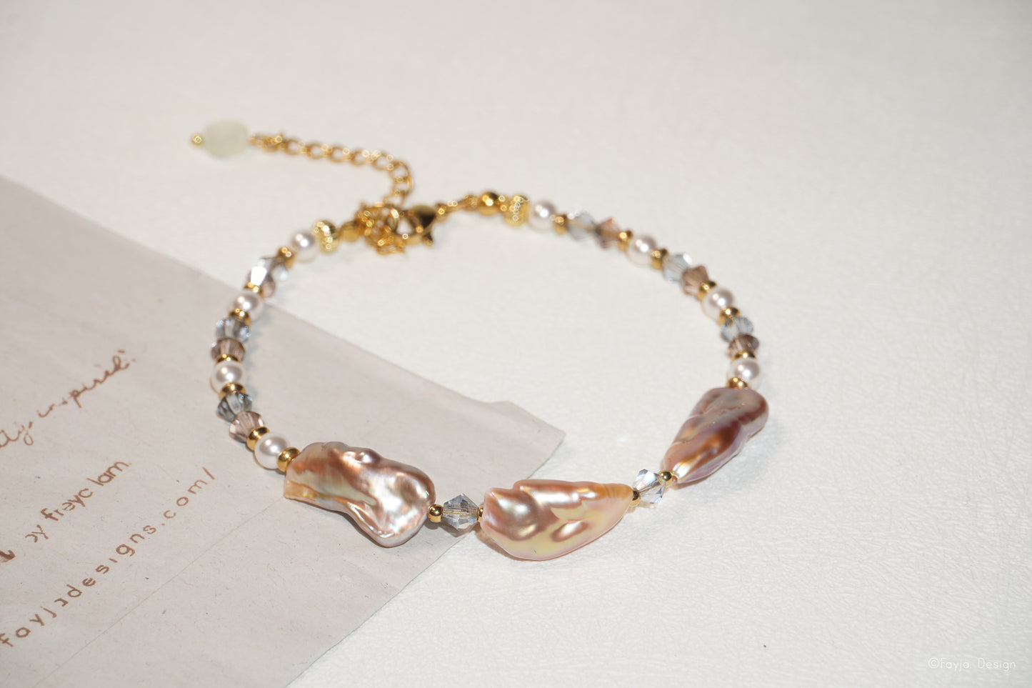 Regal Reverie - Handcrafted pearl necklace and bracelet