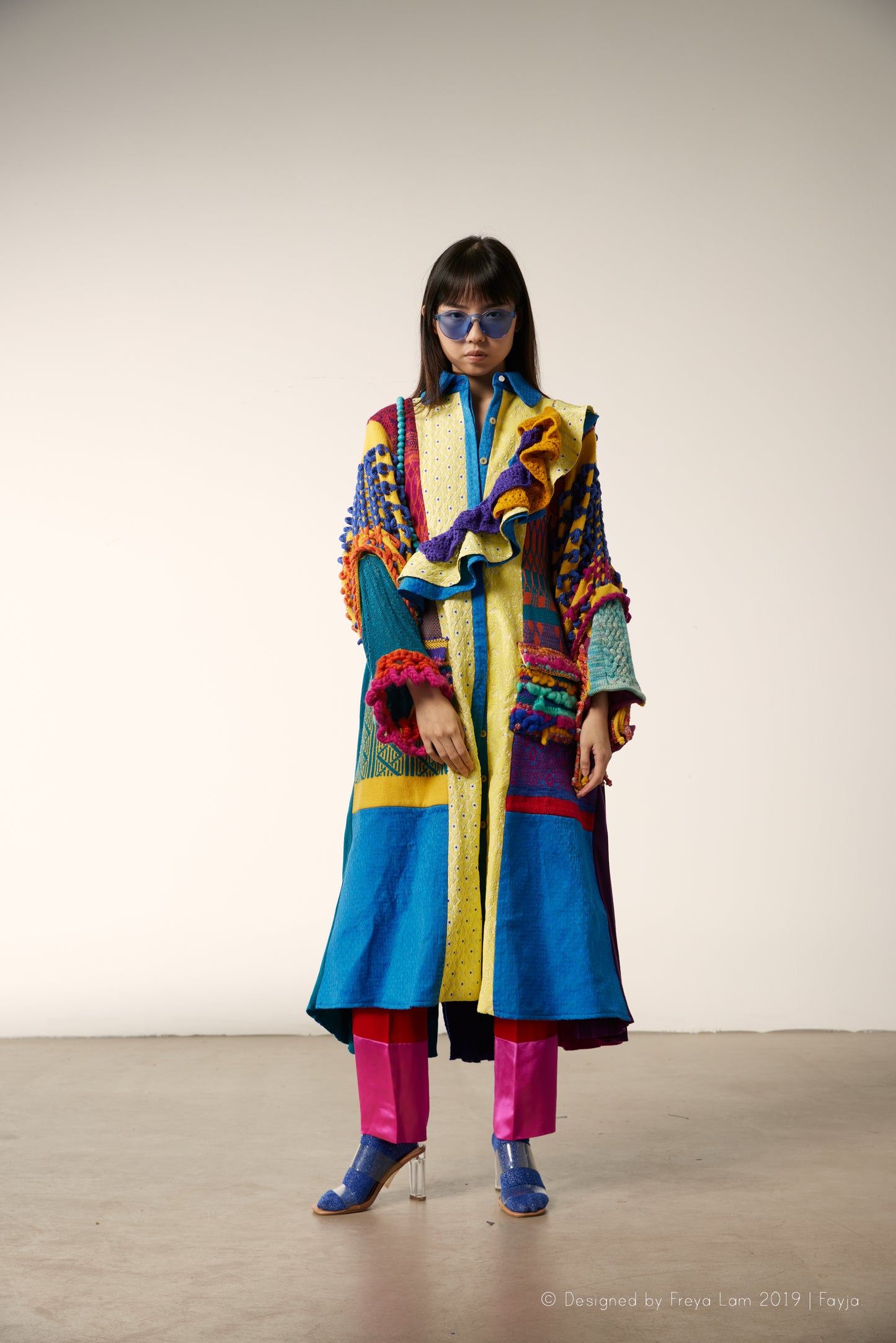 Show outfit 5 -