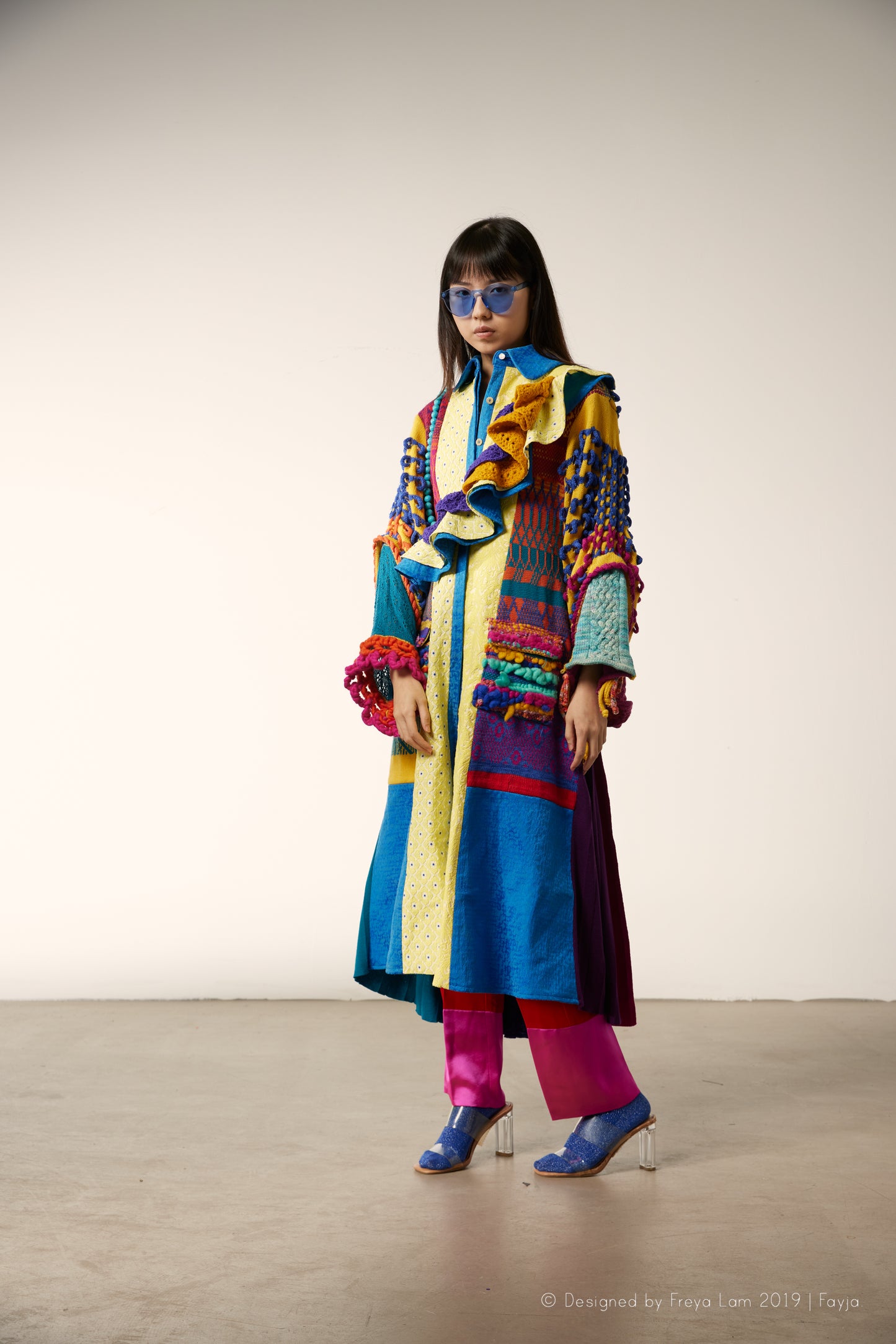 Show outfit 5 -