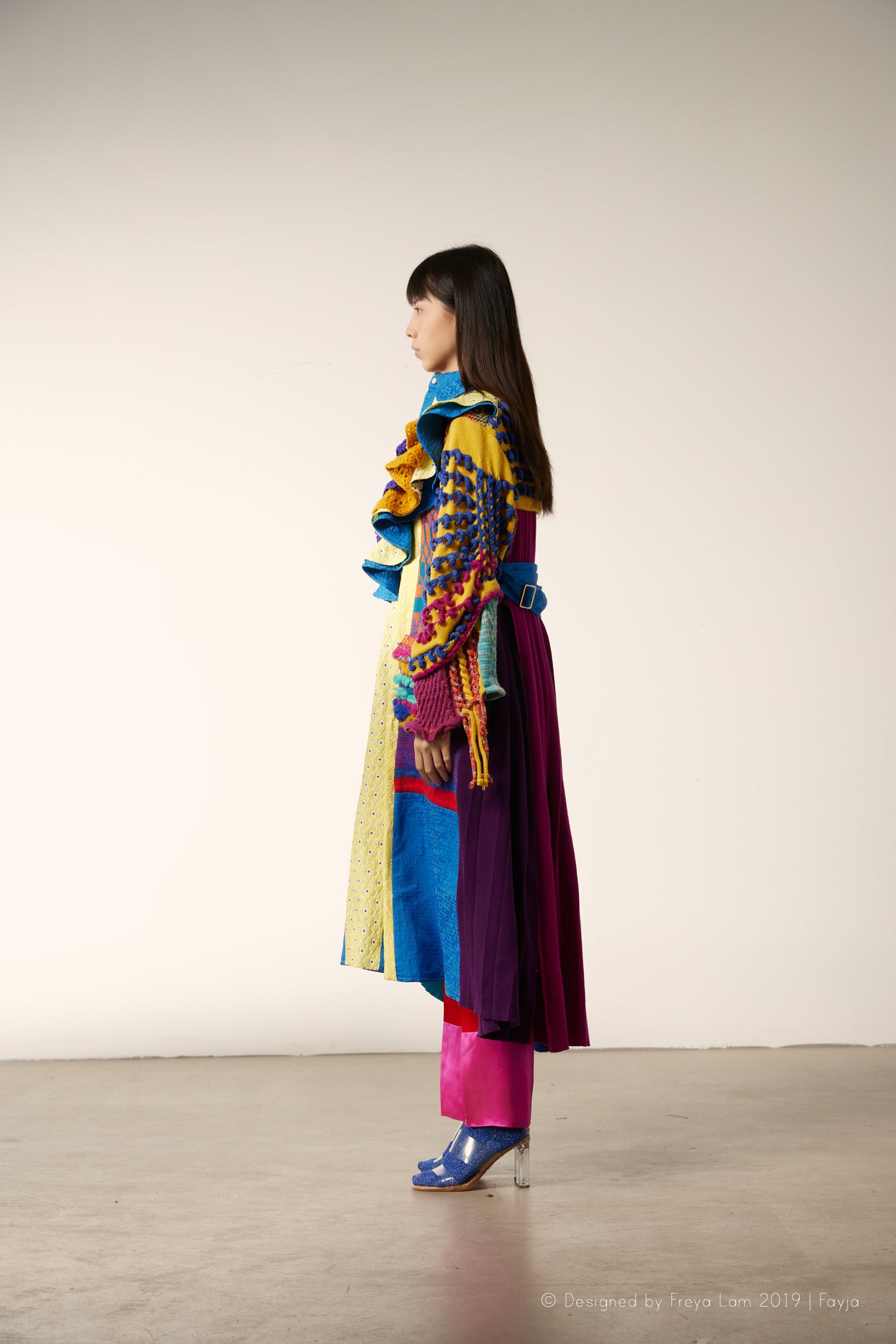Show outfit 5 -