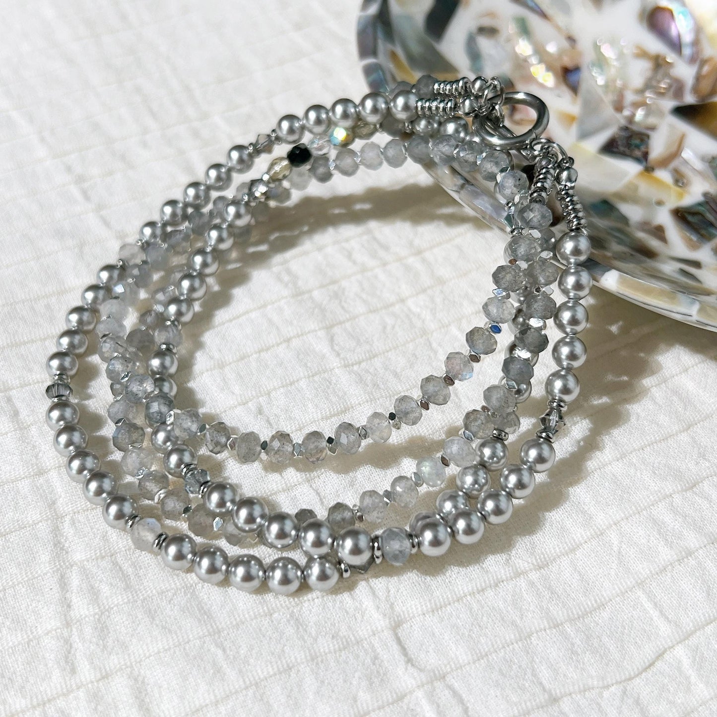 shiny cut labradorite and Swarovski grey pearls glamorous grey tone necklace gift for her labradorite silver necklace