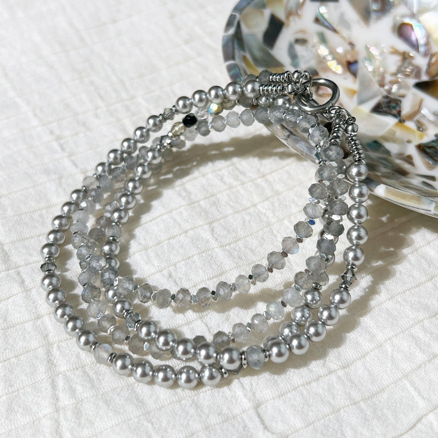 shiny cut labradorite and Swarovski grey pearls glamorous grey tone necklace gift for her labradorite silver necklace