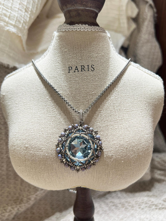 Handcrafted Beaded Bezel Crystal Flower Pendant necklace